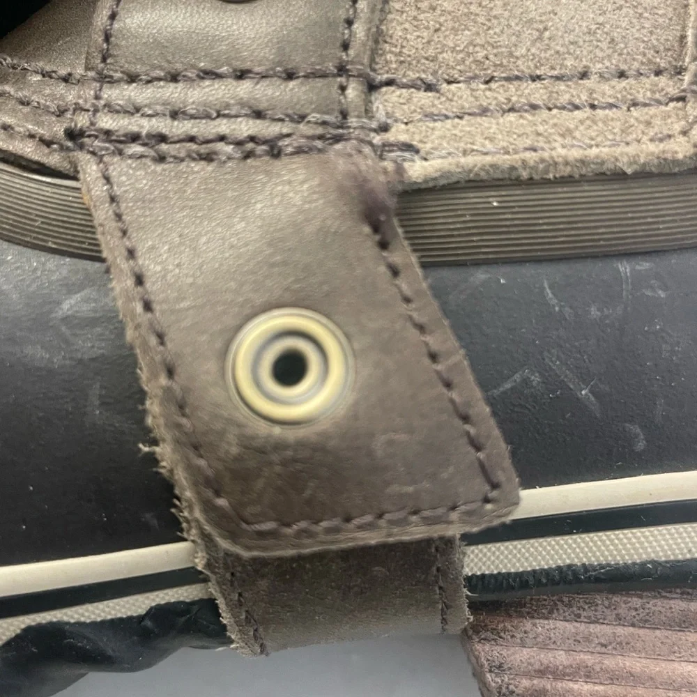 Sorel Brown and Tan Lace-Up Winter Boots